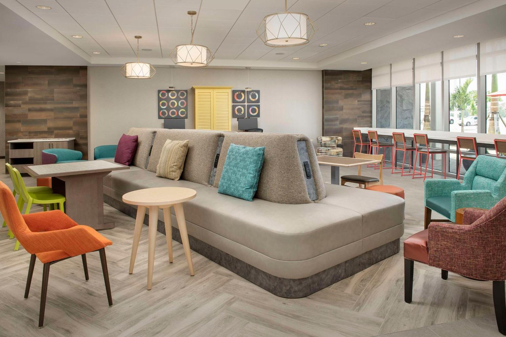 Home2 Suites By Hilton Fort Myers Airport Exterior foto